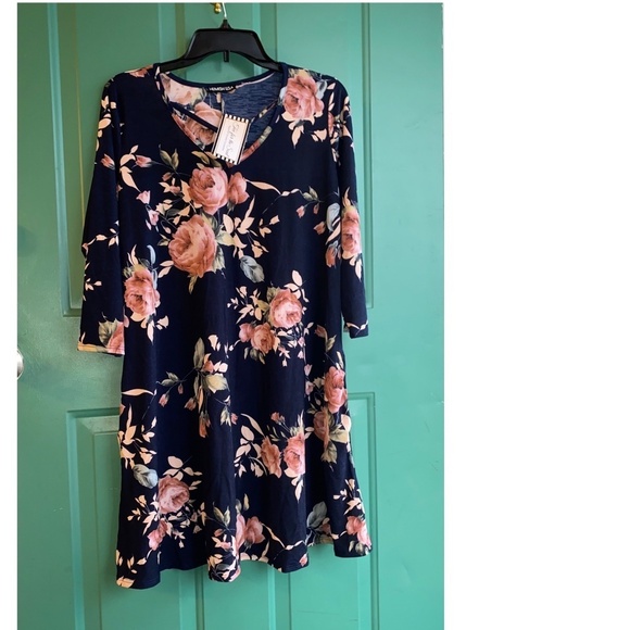 Heimish size large beautiful floral black dress New NWT - Picture 1 of 5